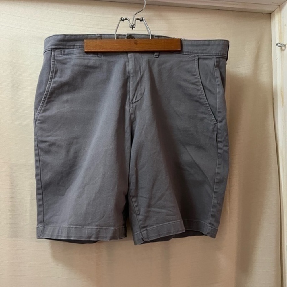 Jachs BOGO Bermuda grey men’s short classic preppy summer size 34 ⚫️